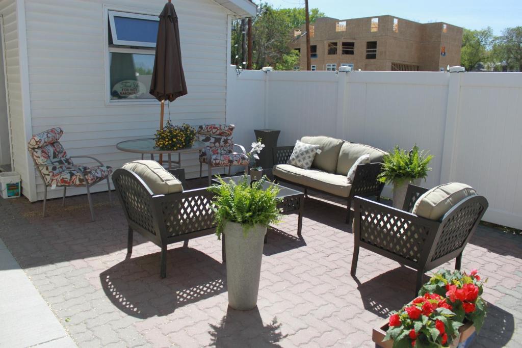The Inn On College Saskatoon Exterior foto